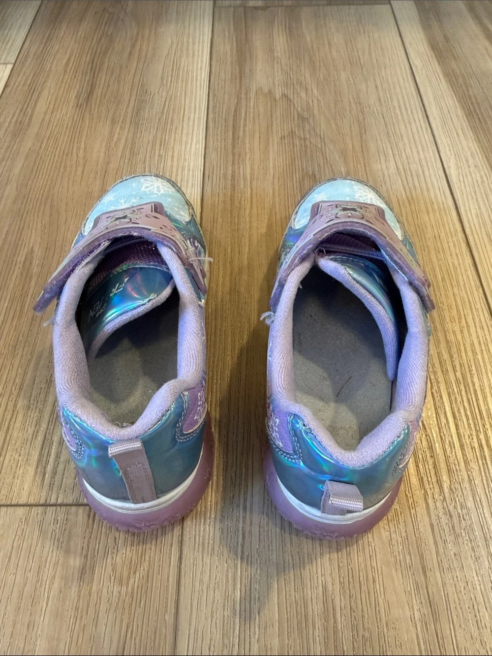 Girls Frozen Snowflake Light-Up Sneakers